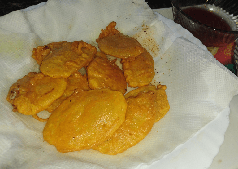 Aloo Ki Kachori Pakistani Food Recipe