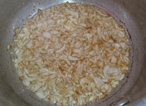Delicious Potato Chicken Gravy Pakistani Food Recipe8