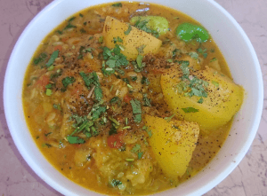 Aloo Turai Ki Sabzi Pakistani Food Recipe8