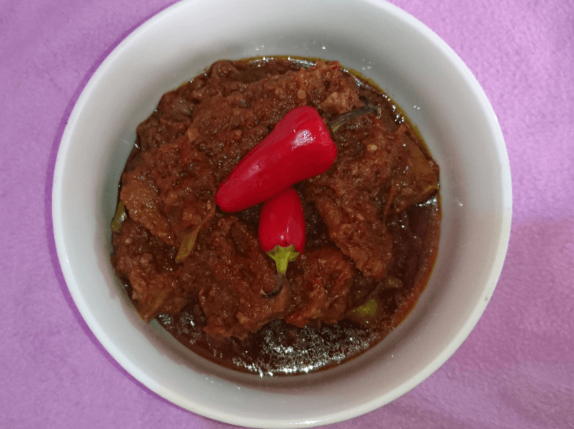 Bhuna Beef Gosht Pakistani Food Recipe (With Video)