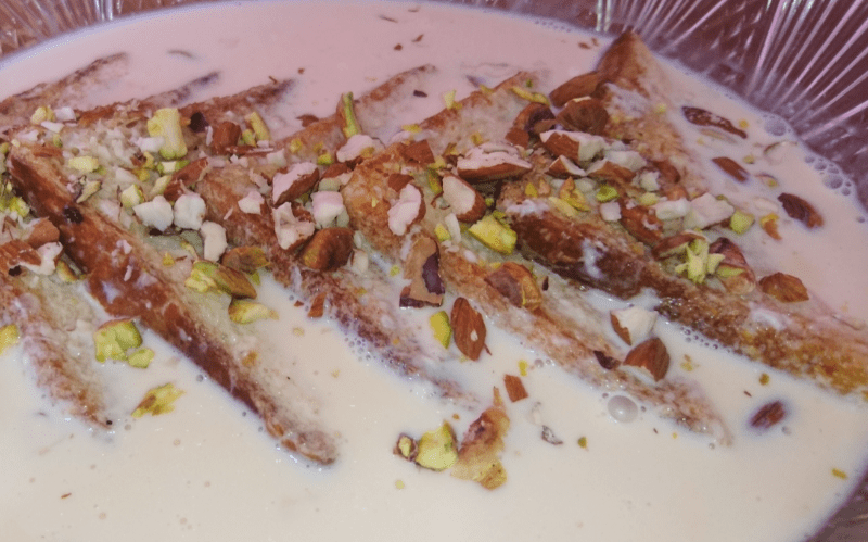 Tasty Shahi Tukary Pakistani Food Recipe (With Video)