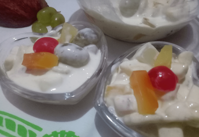 Tasty Creamy Fruit Dessert Pakistani Food Recipe (With Video)