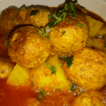 Chicken Kofta Curry Pakistani Food Recipe (With Video)