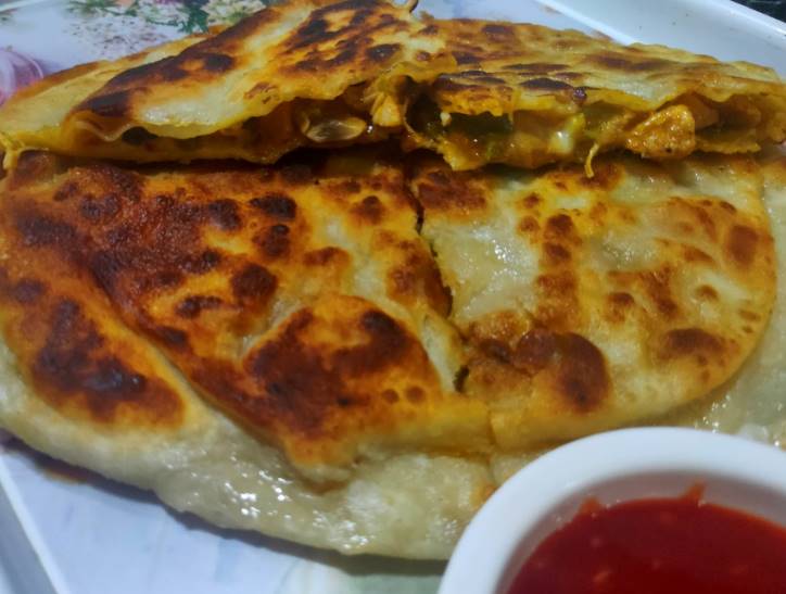 Delicious Chicken Cheese Paratha Pakistani Food Recipe With Video