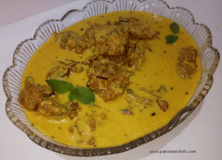 Delicious Kadhi Pakora Pakistani Food Recipe (With Video)
