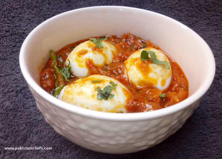 Easy & Tasty Egg Curry Pakistani Food Recipe (With Video)
