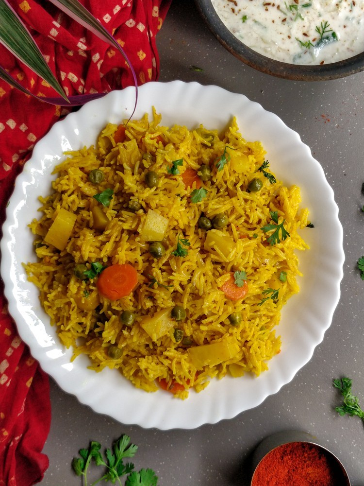 Easy & Tasty Aloo Matar Pulao Pakistani Food Recipe