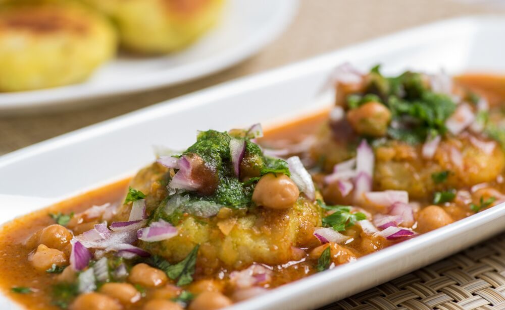 Yummy Chole Tikki Chaat Pakistani Food Recipe
