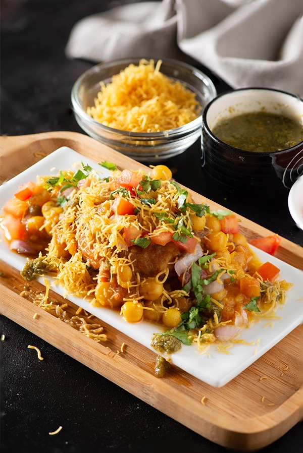 Delicious Street Style Ragda Pattice Chaat Pakistani Food Recipe