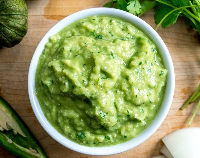 Tasty Avocado Salsa Verde Dipping Sauce Recipe
