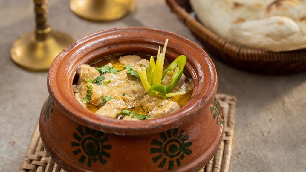 Delicious & Tasty Darbari Chicken Malai Handi Recipe