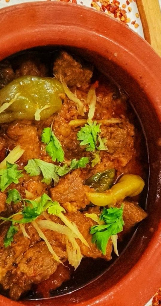 Delicious Beef White Handi Pakistani Food Recipe