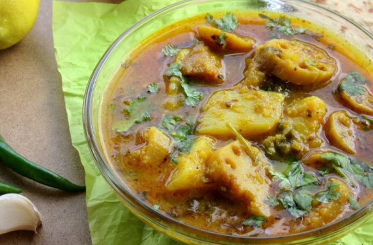 Bhae Ki Sabzi Or Lotus Root With Potatoes Pakistani Food Recipe