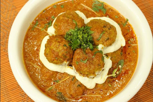 Chicken Kofta Curry